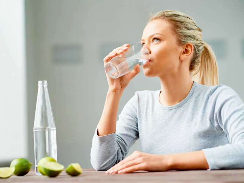 آب آشامیدنی سالم چه ویژگیهایی دارد؟ چرا کیفیت آب آشامیدنی اهمیت دارد؟